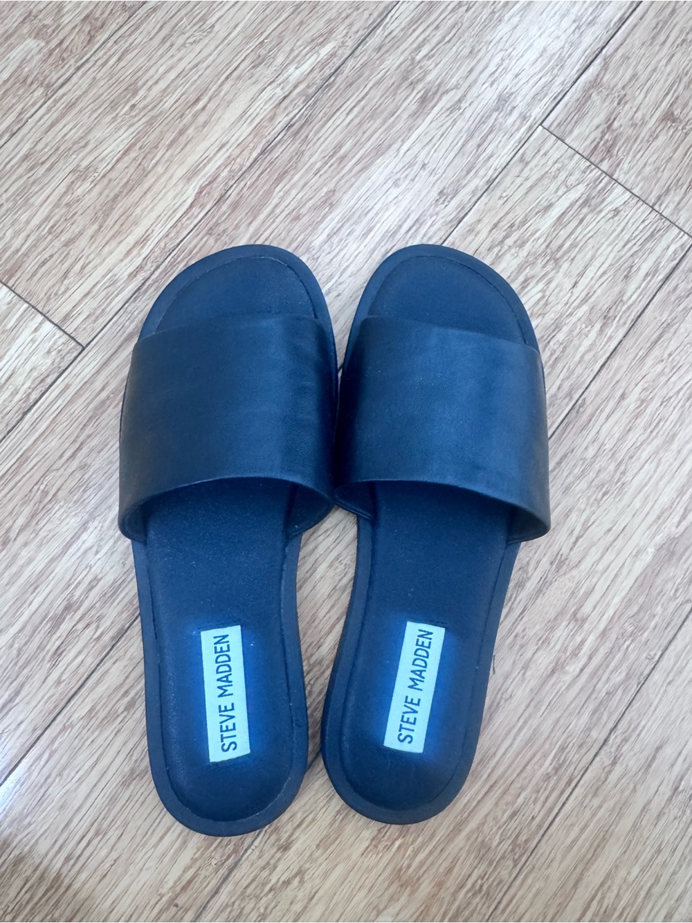 Steve Madden Black Slide Sandals with Wide Strap